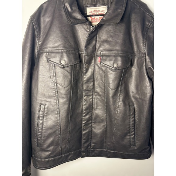 Levis Mens Black Faux Leather Trucker Jacket Quilted Lined XL LM1RU525 - Picture 2 of 11